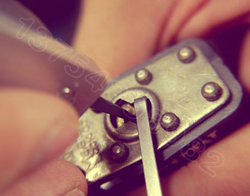 ��������������������˾�����������绰�������������룬������������������о���������������������绰���������������������������䣬������������������������Կ�ף�����װָ����